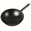 b1c60ae4-5ab5-4b02-b655-ece8dca7532f.webp 32cm Cast Iron Wok